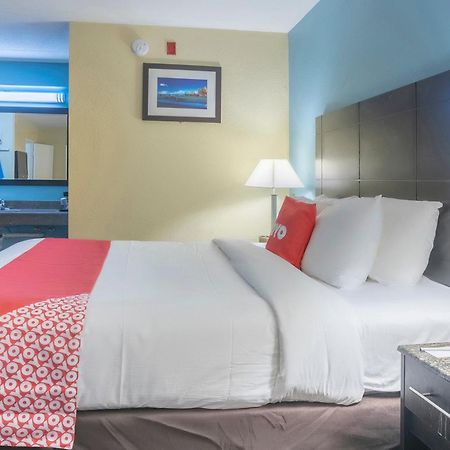 Oyo Hotel Knoxville Tn Cedar Bluff I-40 Екстер'єр фото