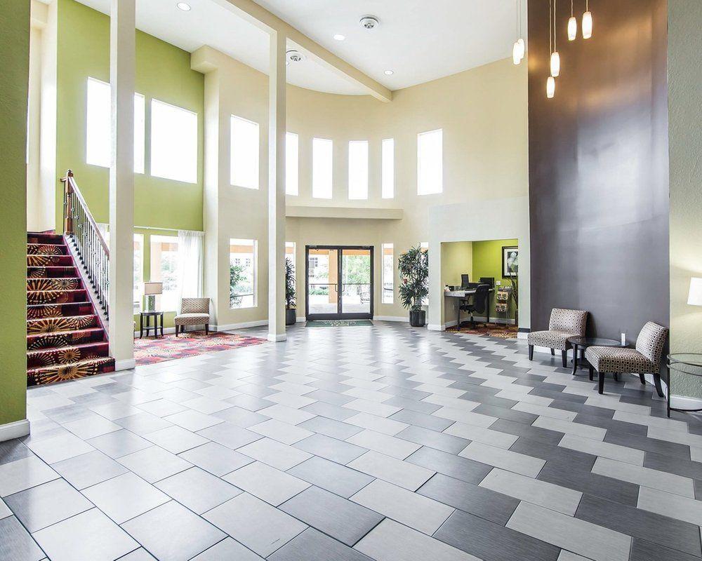 Oyo Hotel Knoxville Tn Cedar Bluff I-40 Екстер'єр фото
