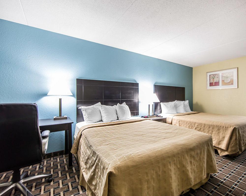 Oyo Hotel Knoxville Tn Cedar Bluff I-40 Екстер'єр фото
